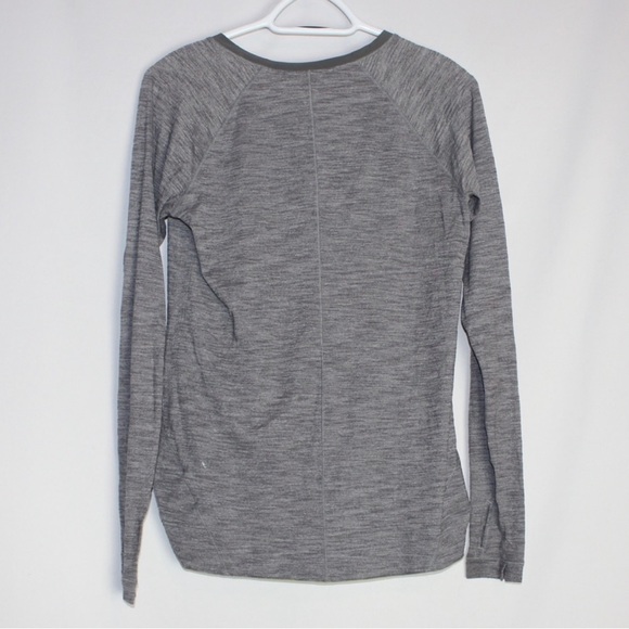 LULULEMON Long Sleeve Top - Picture 2 of 2